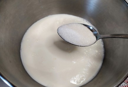 Фото шага рецепта Блинчики с заварным кремом 188041 шаг 2  