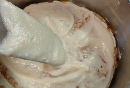 Фото шага рецепта Блинный торт с творожным кремом 188488 шаг 13  