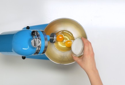 Фото шага рецепта Блинный торт 140435 шаг 1  