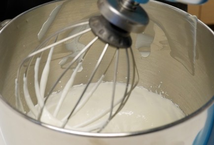 Фото шага рецепта Блинный торт 140435 шаг 4  