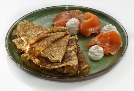 Фото шага рецепта Блины без муки с кедровыми орешками 153225 шаг 11  