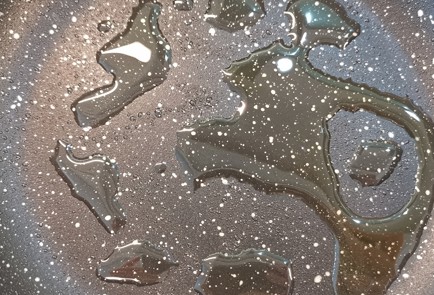 Фото шага рецепта Блины без муки 174148 шаг 6  