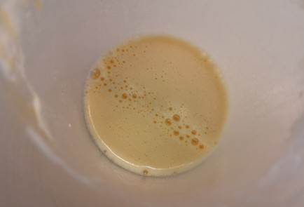 Фото шага рецепта Блины без муки 191411 шаг 4