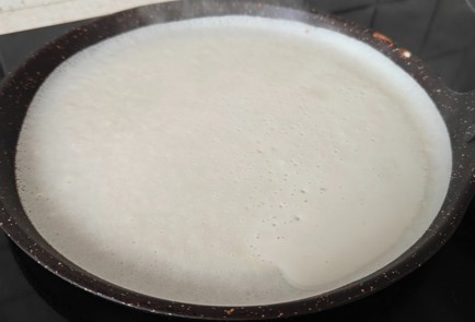 Фото шага рецепта Блины домашние на молоке и кипятке 191384 шаг 10