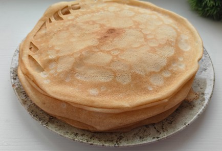 Фото шага рецепта Блины домашние на молоке и кипятке 191384 шаг 11