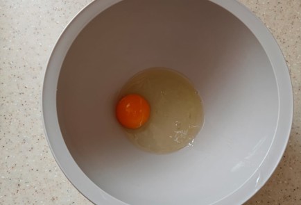 Фото шага рецепта Блины классические 175707 шаг 1  