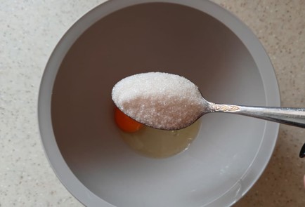 Фото шага рецепта Блины классические 175707 шаг 2  