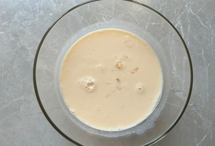 Фото шага рецепта Блины на дрожжах 176018 шаг 5  