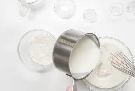 Фото шага рецепта Блины на кефире 153256 шаг 4  