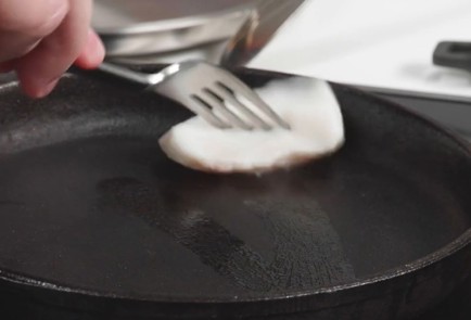 Фото шага рецепта Блины на кефире 153256 шаг 8  