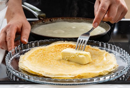 Фото шага рецепта Блины на кипятке 188345 шаг 9  