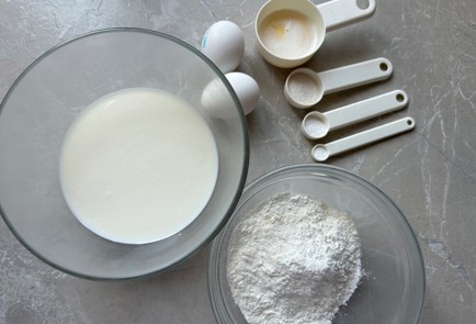 Фото шага рецепта Блины на кислом молоке 189774 шаг 1  