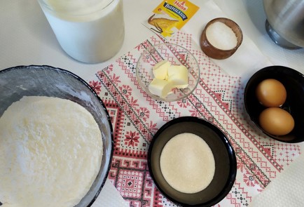 Фото шага рецепта Блины на топленом масле 188027 шаг 1  