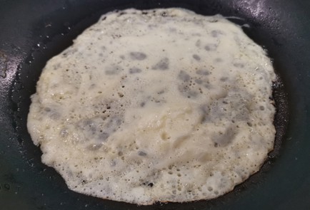 Фото шага рецепта Блины подеревенски 175537 шаг 7  