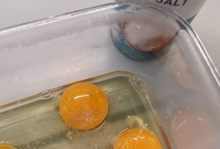 Фото шага рецепта Блины по Дюкану из кукурузного крахмала 153113 шаг 1  