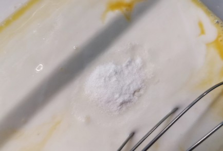 Фото шага рецепта Блины по Дюкану из кукурузного крахмала 153113 шаг 4  