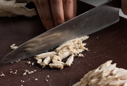 Фото шага рецепта Блины с фетой и зеленым луком 140599 шаг 7