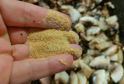 Фото шага рецепта Грибная начинка для блинов 191368 шаг 6  