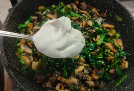 Фото шага рецепта Грибная начинка для блинов 191368 шаг 9  