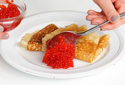 Фото шага рецепта Блины с икрой 151884 шаг 8  