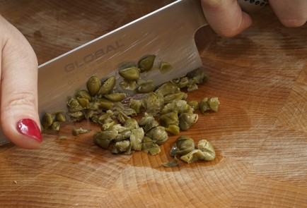 Фото шага рецепта Блины с копченой рыбой 153236 шаг 6  