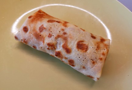 Фото шага рецепта Блины с красной рыбой 191332 шаг 10