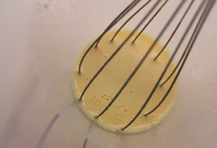 Фото шага рецепта Блины с лососем и соусом тартар 175530 шаг 6  