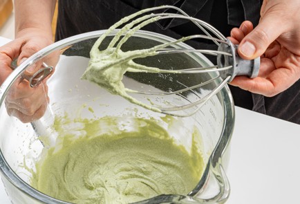 Фото шага рецепта Блины с малиной и фисташкой 175572 шаг 12  