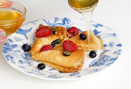 Фото шага рецепта Блины с медом 151886 шаг 8  