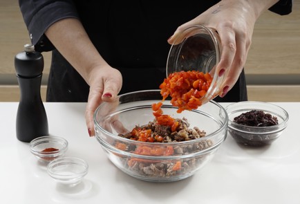 Фото шага рецепта Блины с мясной начинкой 153235 шаг 10  