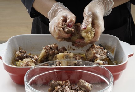 Фото шага рецепта Блины с мясной начинкой 153235 шаг 7  