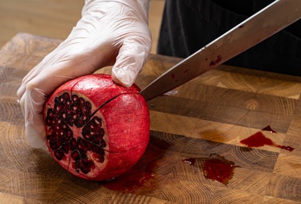 Фото шага рецепта Блины с паштетом из скумбрии и с зеленью 188250 шаг 4