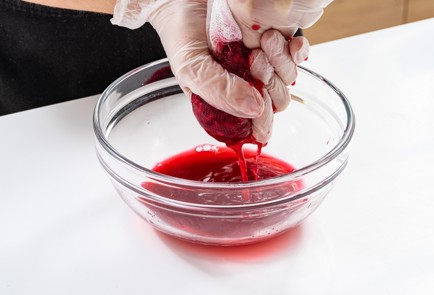 Фото шага рецепта Блины с паштетом из скумбрии и с зеленью 188250 шаг 6