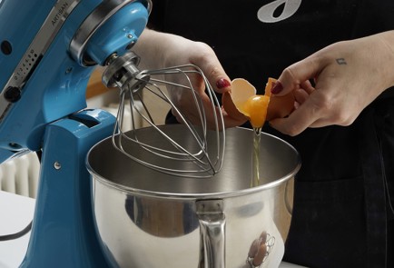 Фото шага рецепта Блины с печенью 153241 шаг 2  