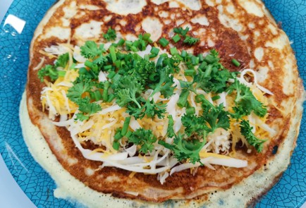 Фото шага рецепта Блины с сыром и зеленью 175594 шаг 12  