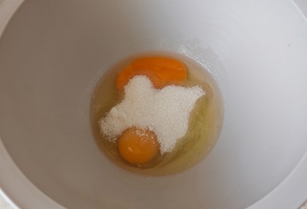 Фото шага рецепта Блины с сыром 188992 шаг 2  