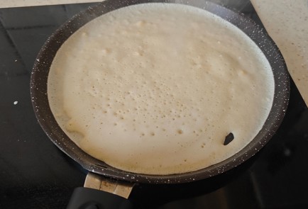 Фото шага рецепта Блины с сыром 188992 шаг 6  