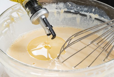 Фото шага рецепта Блины с яблоком и карамелью 175571 шаг 6  