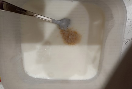 Фото шага рецепта Блины с яичномасляной болтушкой 191146 шаг 5  