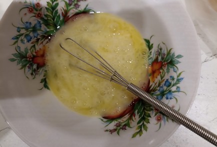 Фото шага рецепта Блины с яичномасляной болтушкой 191146 шаг 7  