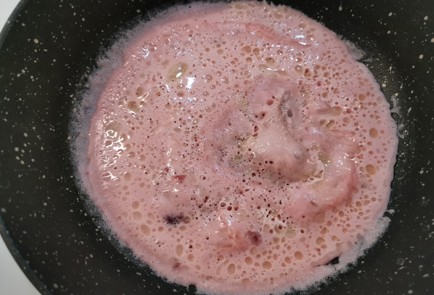 Фото шага рецепта Блины со свекольным соком 175540 шаг 9  