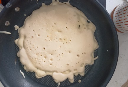 Фото шага рецепта Блины из кислого молока как у бабушки 191261 шаг 12