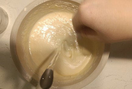 Фото шага рецепта Блины из кислого молока как у бабушки 191261 шаг 8