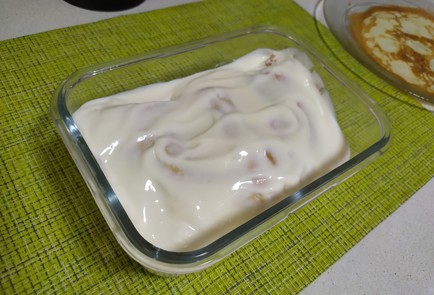 Фото шага рецепта Блины в сметанной заливке 189742 шаг 9  