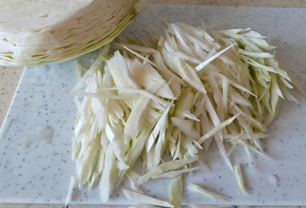 Фото шага рецепта Борщ на курином бульоне 190503 шаг 8  