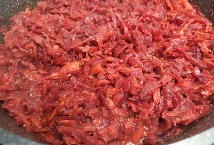 Фото шага рецепта Борщ с пекинской капустой 190737 шаг 6  