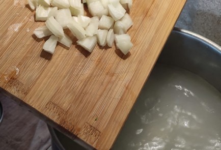 Фото шага рецепта Борщ с помидорами 173632 шаг 3  