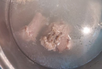 Фото шага рецепта Борщ 189365 шаг 2  