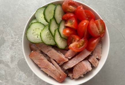 Фото шага рецепта Боул с тунцом 186890 шаг 13  