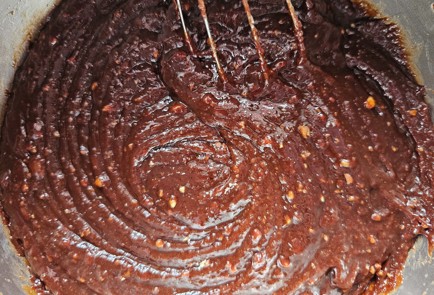 Фото шага рецепта Брауни с брусникой и миндалем 176030 шаг 7  